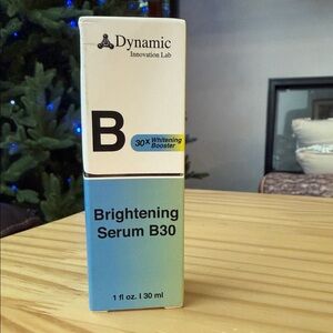 Brightening Serum B30 - Blue and White